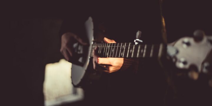 Optimer Din Hverdagslyd: En Guide til Effektiv Akustikregulering